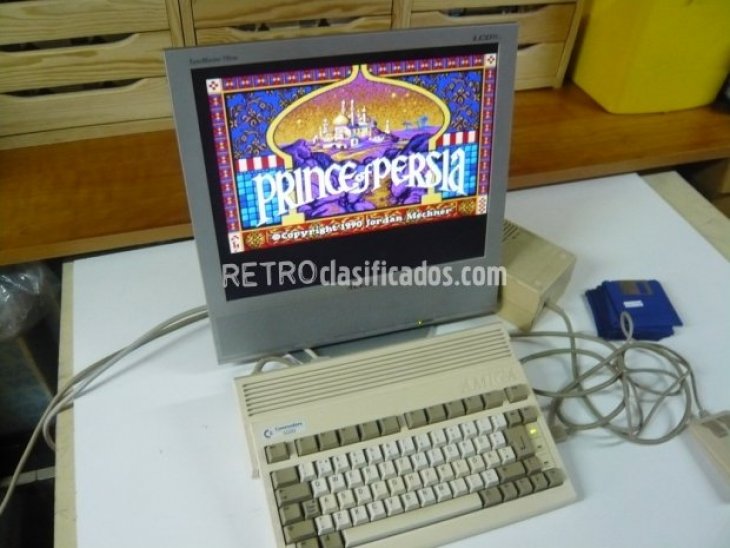 Vendo Amiga 600  fuente - ratón - juegos 3