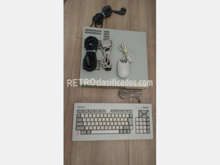 Vendo MSX2 SONY HB-F700S 1