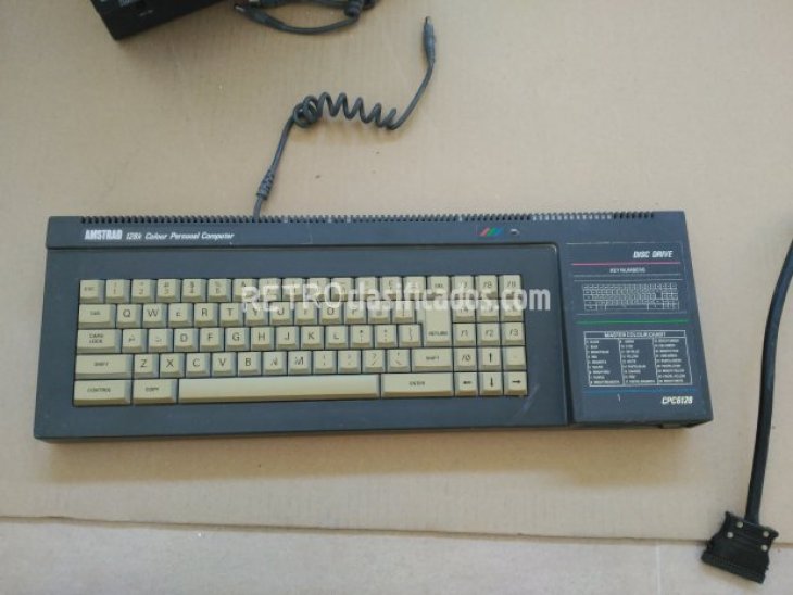 Amstrad CPC 6128 año 85 2