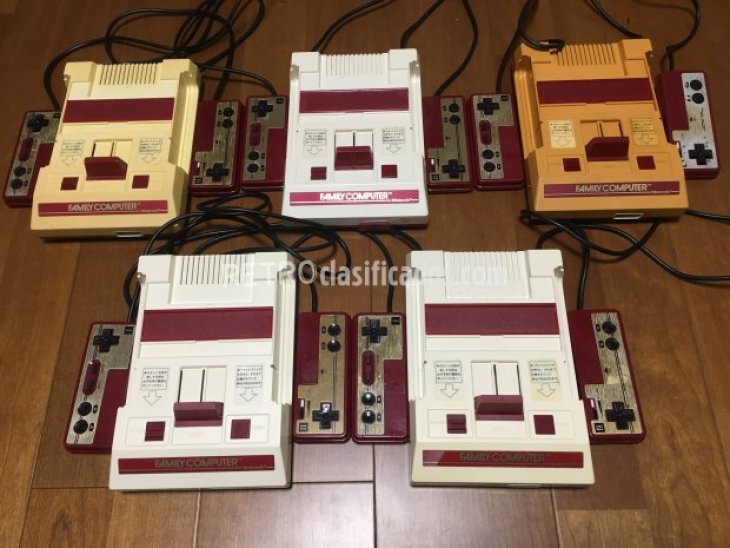 Lote de cinco Nintendo Famicom 1