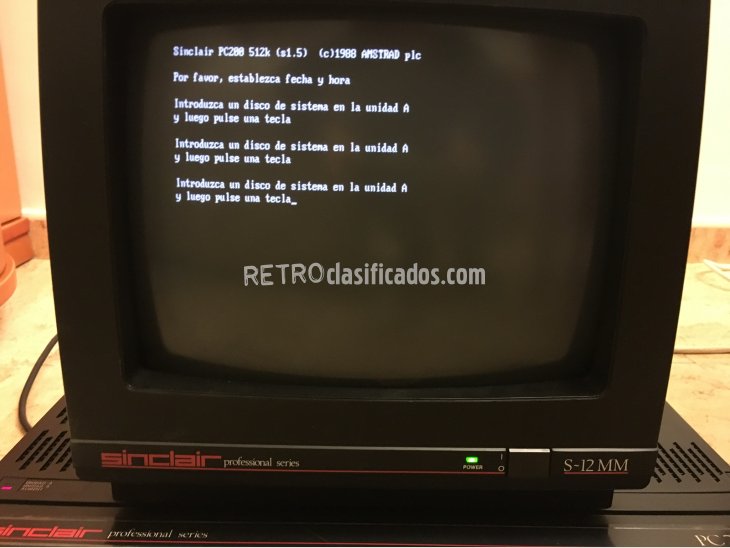 PC 200 Sinclair impoluto y en funcionamiento 2