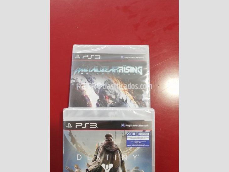 PACK 2 JUEGOS PLAYSTATION 3 DESTINY+METALGEAR RISING PRECINT 2