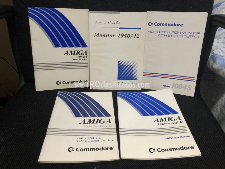 5 libros Guias Usuario Commodore Amiga