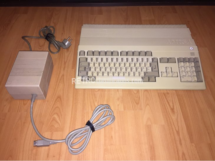 Amiga 500 ordenador clasico 1