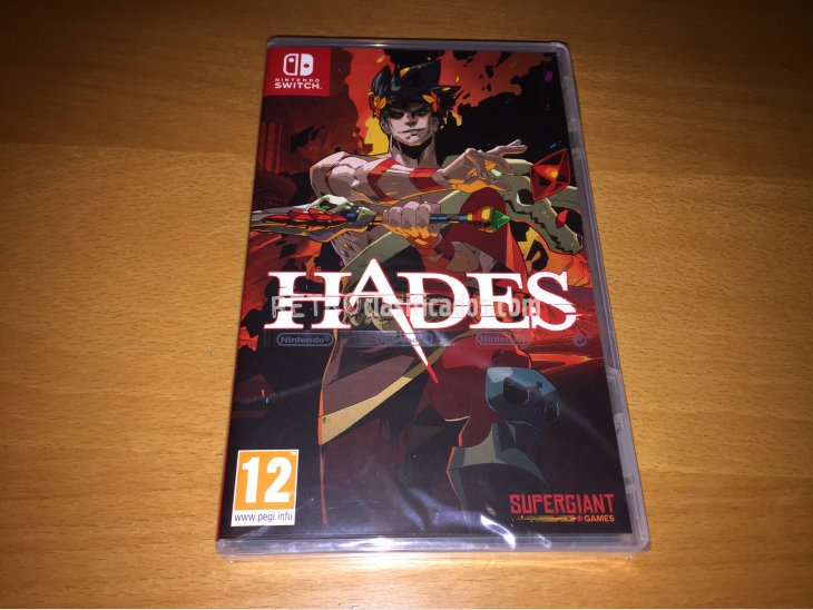 Hades juego original Nintendo Switch Precintado 1