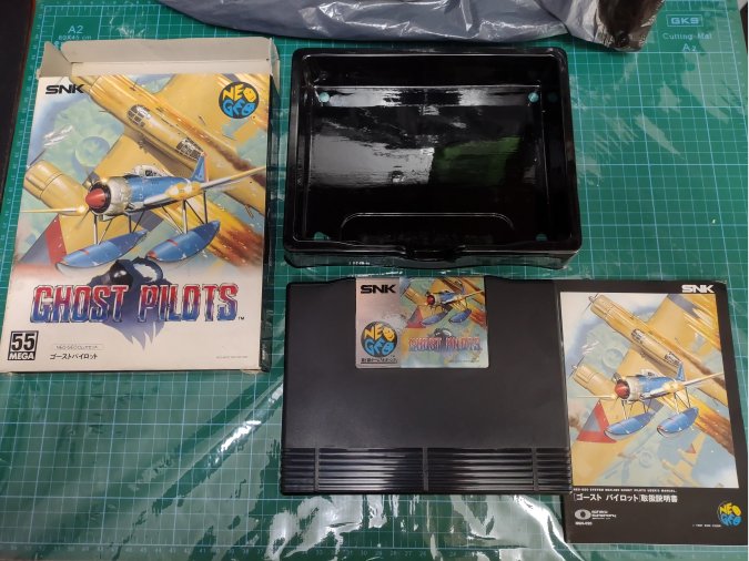  Ghost Pilots versión japonesa para NeoGeo AES completo.