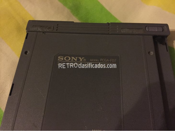 Disquetera externa Sony Vaio 3