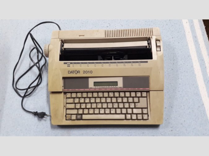 MAQUINA ESCRIBIR ELECTRONICA DATOR 2010