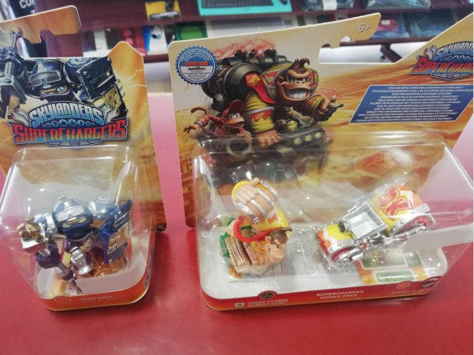 PACK MUÑECOS SKYLANDERS SUPERCHARGERS NUEVOS