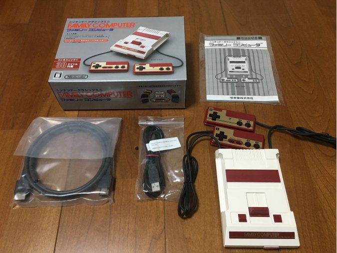 Nintendo Famicom Mini