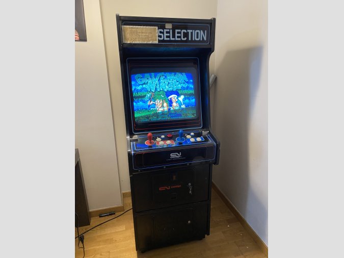 Máquina Arcade retro en funcionamiento