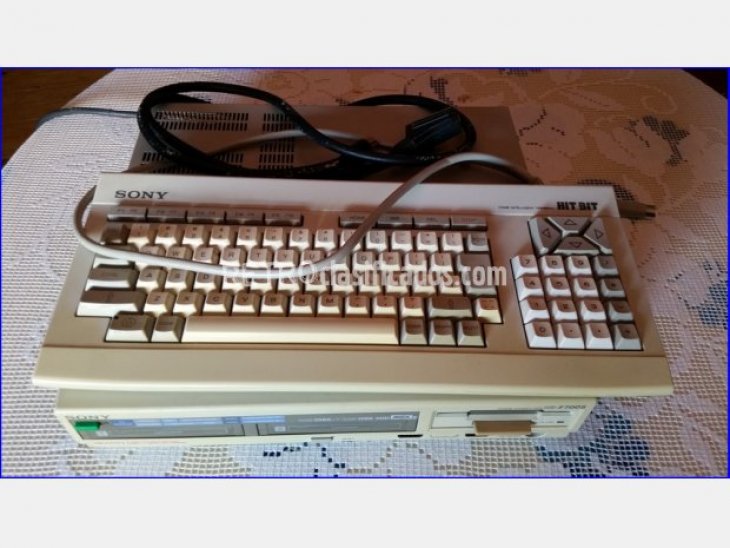 MSX 2 SONY HB-F700S (COLECCIONISTAS) 4