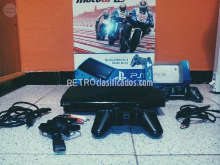 PLAY STATION 3SLIM 500GB + 2 MANDOS SONY 2