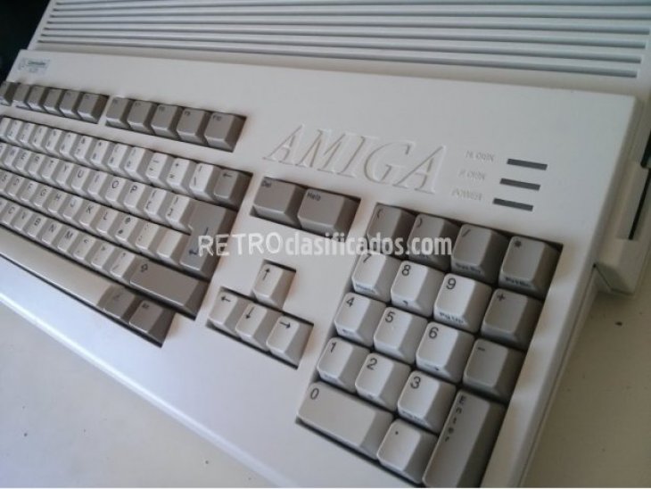 Commodore Amiga 1200 Tarjeta CF 4GB 1