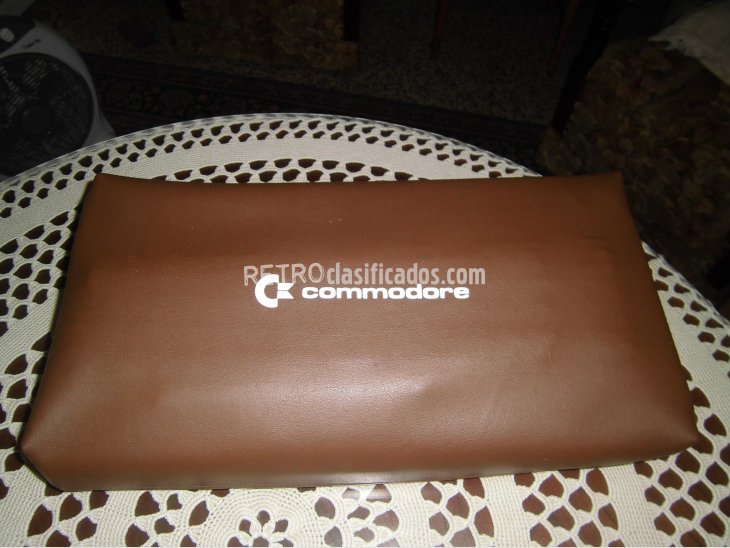 (CAMBIADO) Commodore 64 americano (NTSC) por otro PAL 4