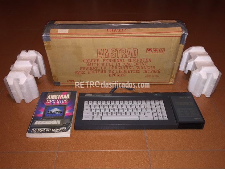 Amstrad CPC 6128 Computer System Boxed 1