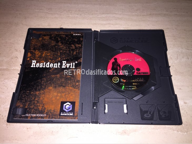 Resident Evil Remake Nintendo Gamecube 4