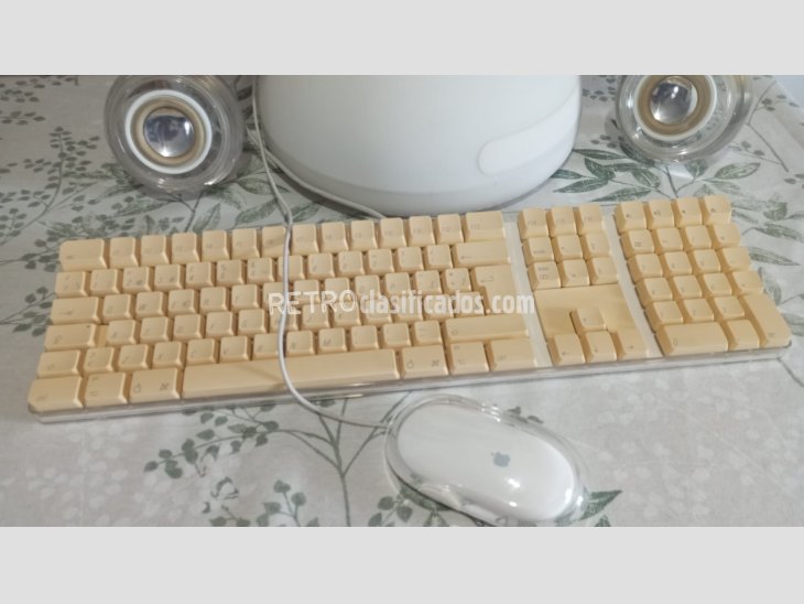 IMAC Power G4. Completo con perifericos y disco de intalacio 2