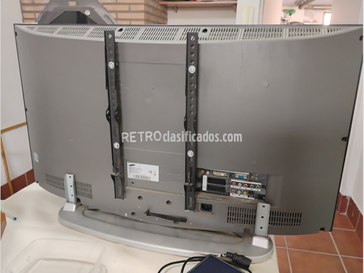 Televisor monitor PC SAMSUNG LE32T61S con total conectividad 1