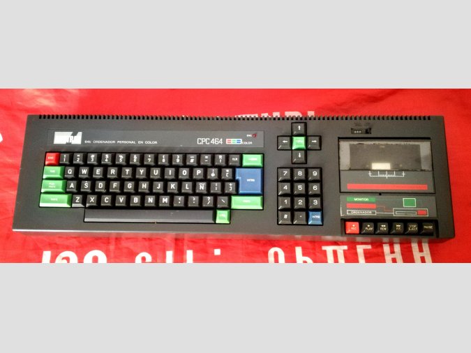 Ordenador Amstrad sin testear