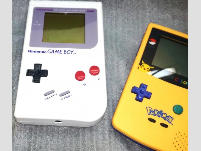 2 Game boys ,clasica y color